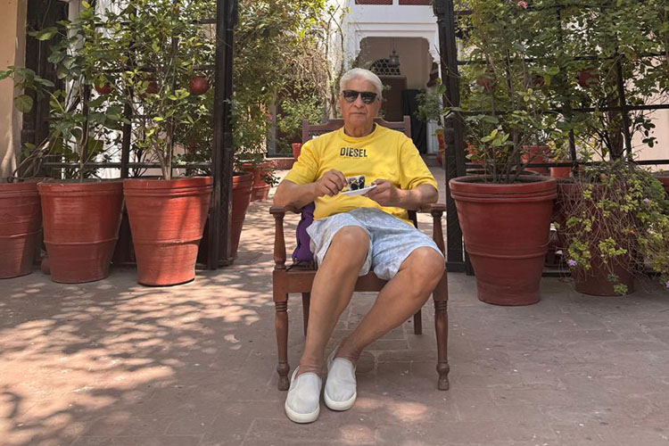 Yousaf Salahuddin (Old Boy 1975) at his family haveli.